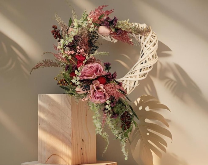 Artificial flower wreath for all seasons, home decoration, Artificial Door Wreath with Flowers, Door Decorations, Wreath with Flowers, Heart