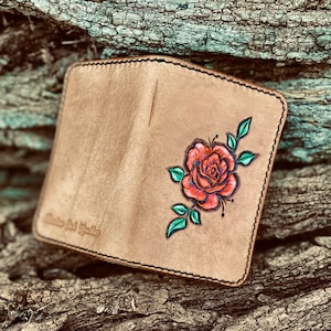 Cartera vertical de cuero con herramientas - Hermann Oak Leather - Con herramientas a mano - Regalo navideño para él/ella - Personalizado - Cosido a mano