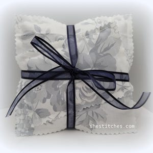 Organic Dried Lavender Buds Sachets set of 4