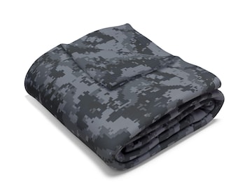 Camouflage Fleece Blanket, Black Arctic Throw, Winter Home Decor, Cozy Blanket, Gift for Outdoorsy, Cabin Decor, Snow Camo Bedding