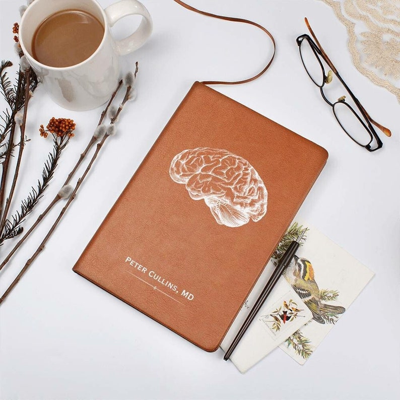 Regalo personalizado para neurólogo: diario personalizado, regalo para enfermera neurológica, diario de anatomía cerebral para graduación de neurología, regalo de graduación de neurociencia imagen 2