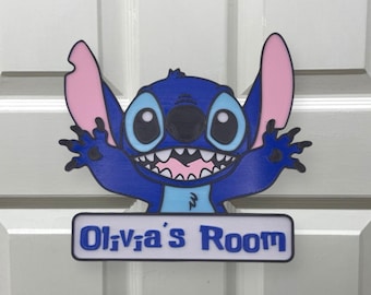 Spersonalizowany, inspirowany Lilo i Stitchem znak na drzwi 'Stitch' w technologii druku 3D | Disney Décor