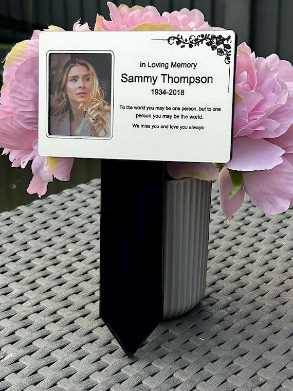 Memorial Plaque Stake, Extra Large With Two Stakes Sturdy