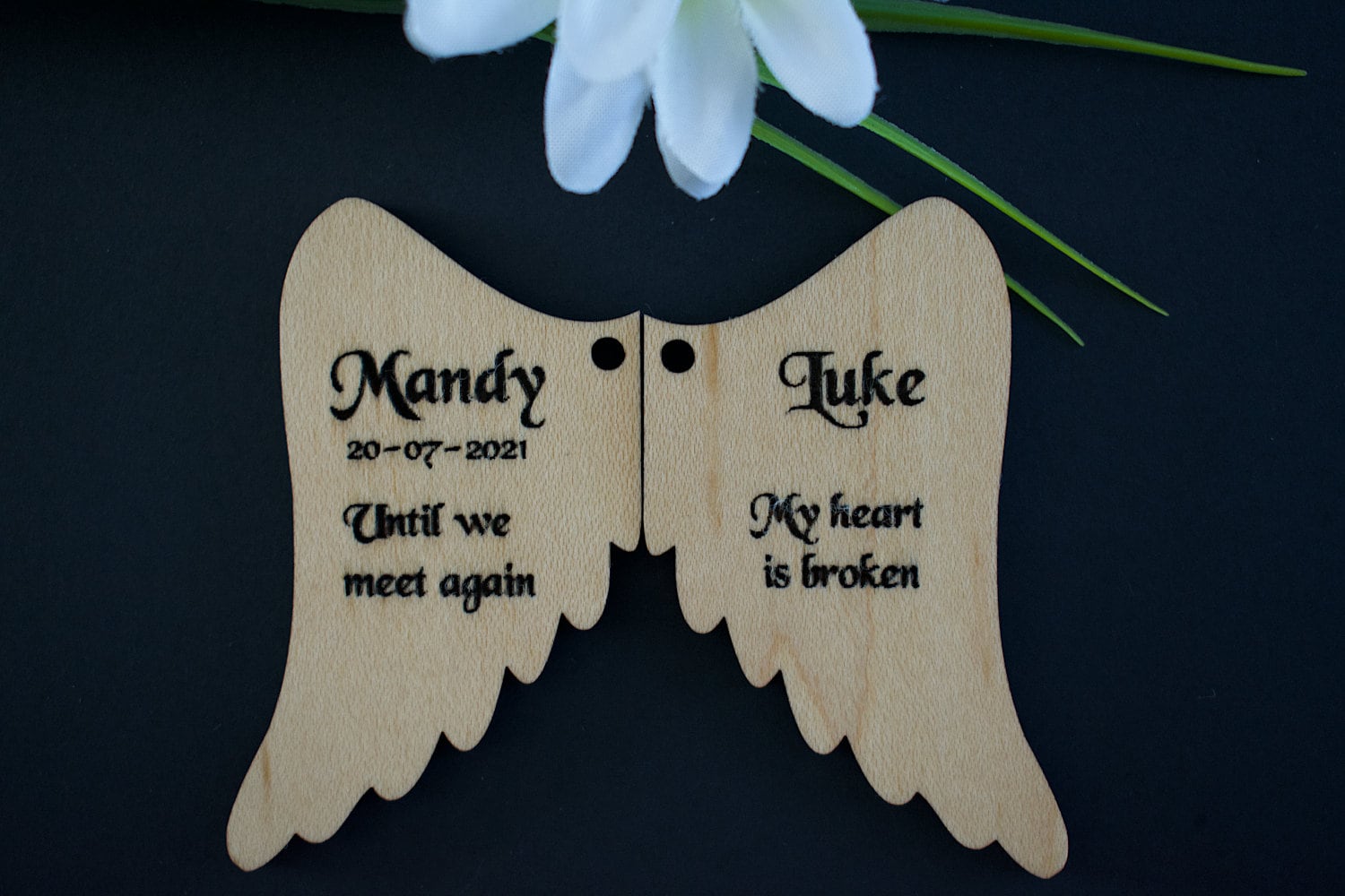 Personalised In Memory – Angel Wings Metal Photo Christmas Tree Decoration - Foto 6