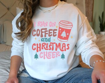 Sweatshirt ras du cou Noël et café, jolie chemise de Noël, cadeau pour les amoureux de Noël, cadeau pour les amateurs de café, pull de Noël drôle, cadeau
