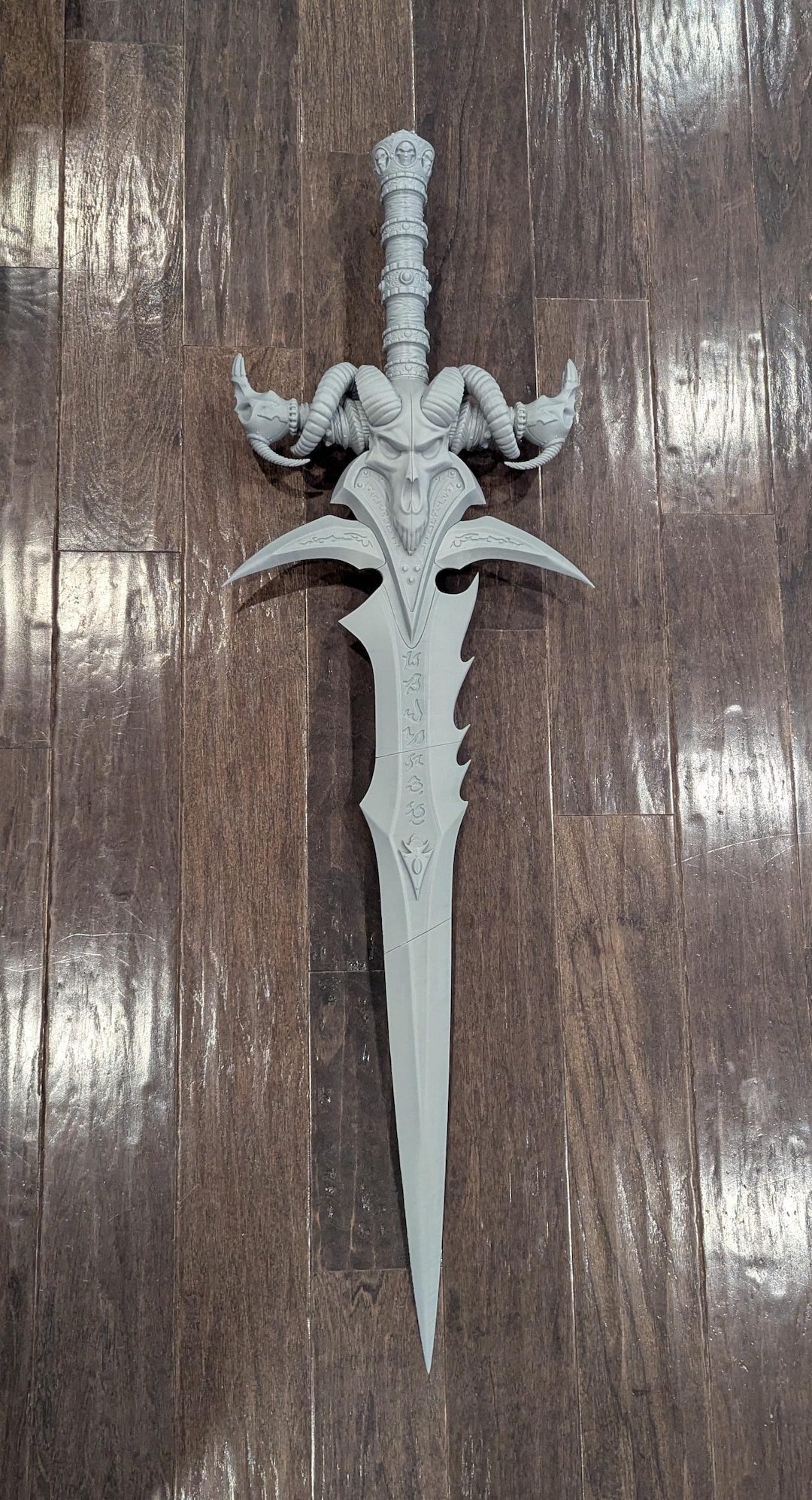 frostmourne-sword-fdm-sword-prop-hex3d-etsy