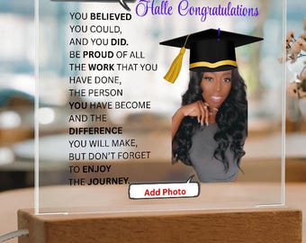 Targa di laurea personalizzata con personaggio, regalo di laurea per la classe del 2026, clipart personalizzata con ritratto del laureato,