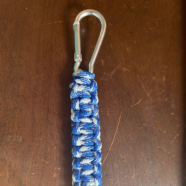 Paracord Keychain, Chose Your Own Colors!