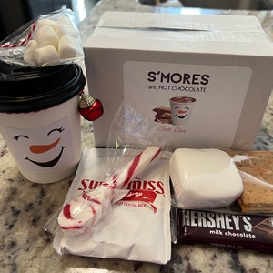 S'mores and Hot Chocolate Mini Kit Gift Box with Notecard, Holiday Party Kit, S'mores Party Kit, Hot Cocoa Gift, teacher classroom gift