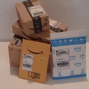Miniatura domku dla lalek 5 szt. Amazon Shipping Packages Mailers, Envelope, Mini Packages, Diorama, Props, Action Figure Prop, Ornament, 1:12 Scale