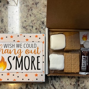 Mini-kit spectaculaire S'mores, coffret cadeau avec carte de correspondance, coffret cadeau de fête, kit de consolidation d'équipe, cadeau d'anniversaire S'mores, coffret cadeau Smores, cadeau d'Halloween