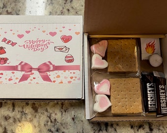 S'mores Valentine's Day Mini Kit Gift Box with Notecard, Valentines Party Box, Valentines Party Kit, S'mores Party Favor, Smores Gift Box
