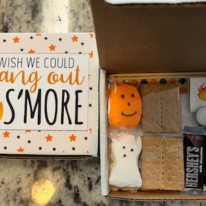 Zestaw S'mores Halloween Mini Party Favors z kartką, Pudełko na imprezę Halloween, Zestaw na imprezę Halloween, Upominek na imprezę S'mores, Pudełko prezentowe Smores, Peeps