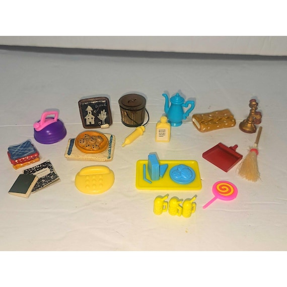 Miniaturas vintage para casa de bonecas Barbie, lote enorme de