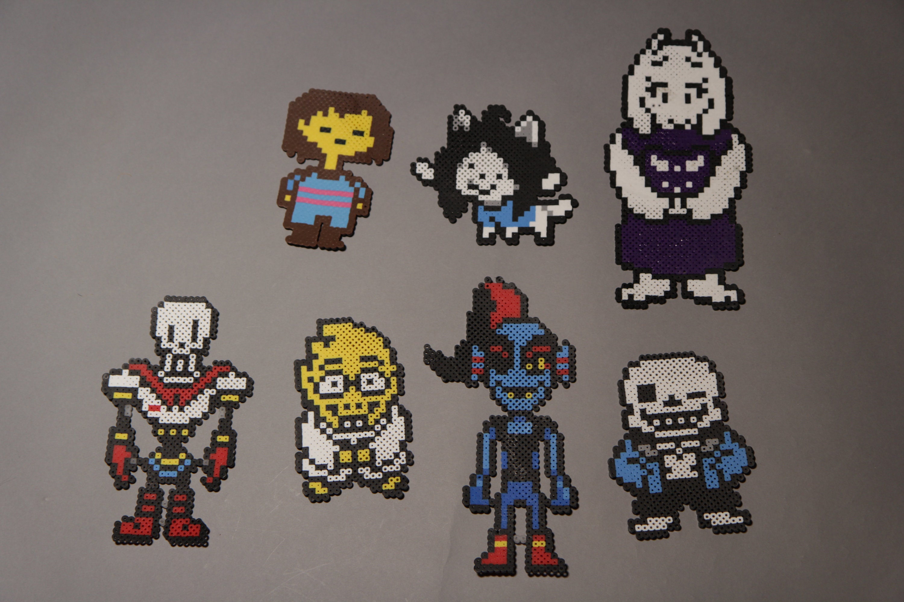 Undertale Perler Bead Pixel Art - Sans, Papyrus, Toriel, Undyne, Alphys,  Flowey