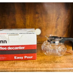 Vintage Bunn coffee decanter New In Box Atomic