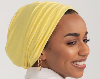 Turbante pre-annodato istantaneo per donna, fascia per capelli comoda, elastica e traspirante, elegante copricapo per chi soffre di alopecia e chemioterapia, ideale come regalo.