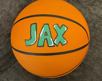 Mini-Basketball, handbemalt, Größe 3, personalisierbar, Basketball-Partygeschenk, 7" Basketball, individueller Name, kleiner Basketball