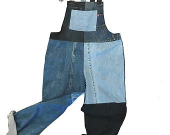 jardineira casual de jeans reciclado