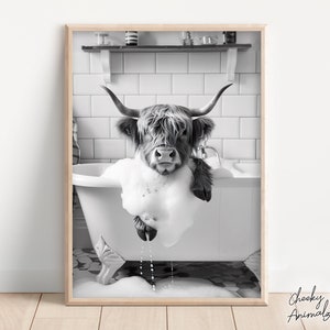 Funny Highland Cow Wall Art Bundle of 5, Animal Bathroom Photo Print ...