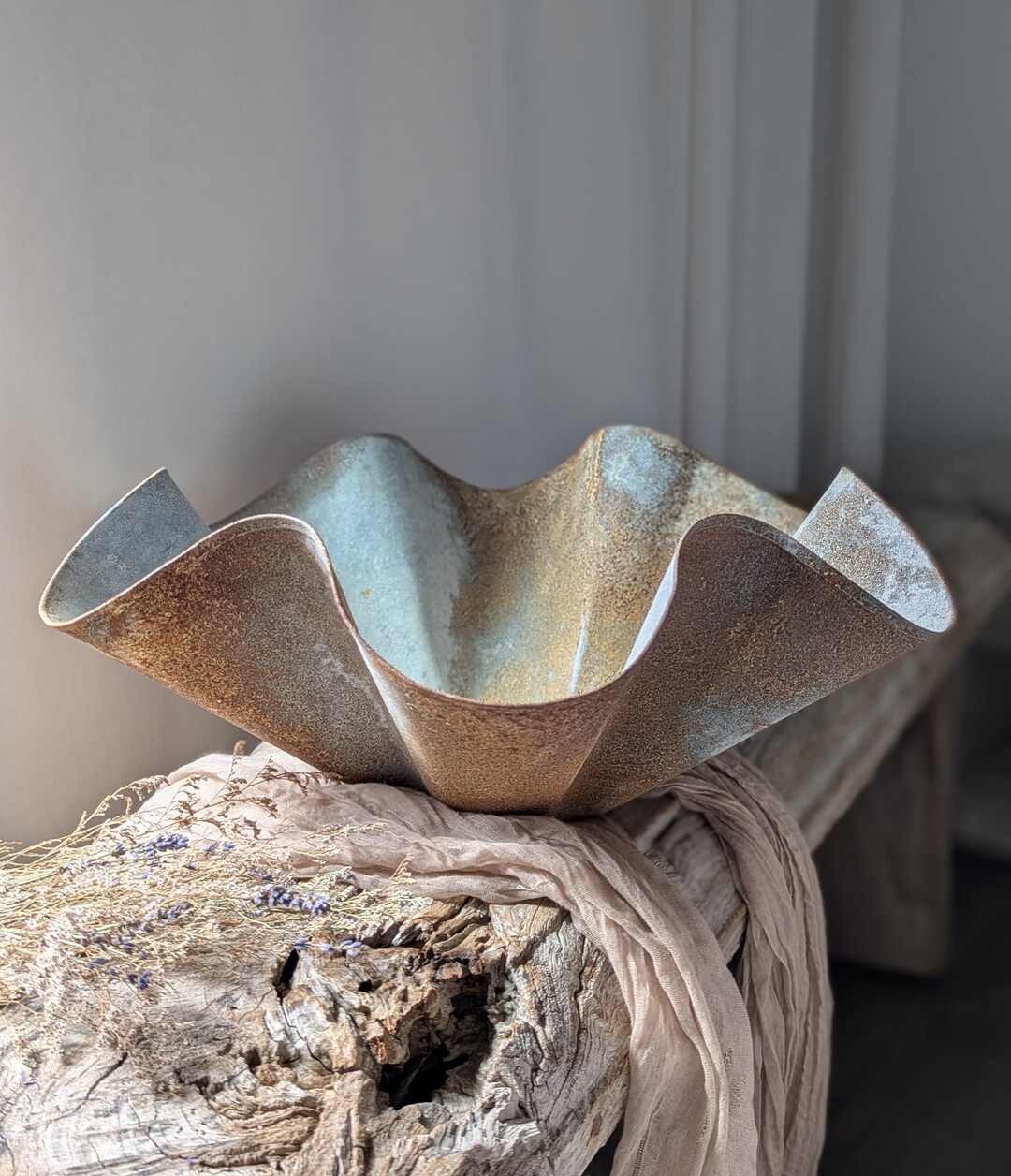 Large Metal Clamshell Planter/ Large Handkerchief Planter - Etsy