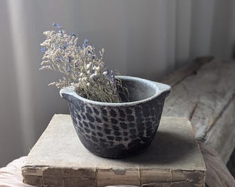 Vintage stone Kundi bowl