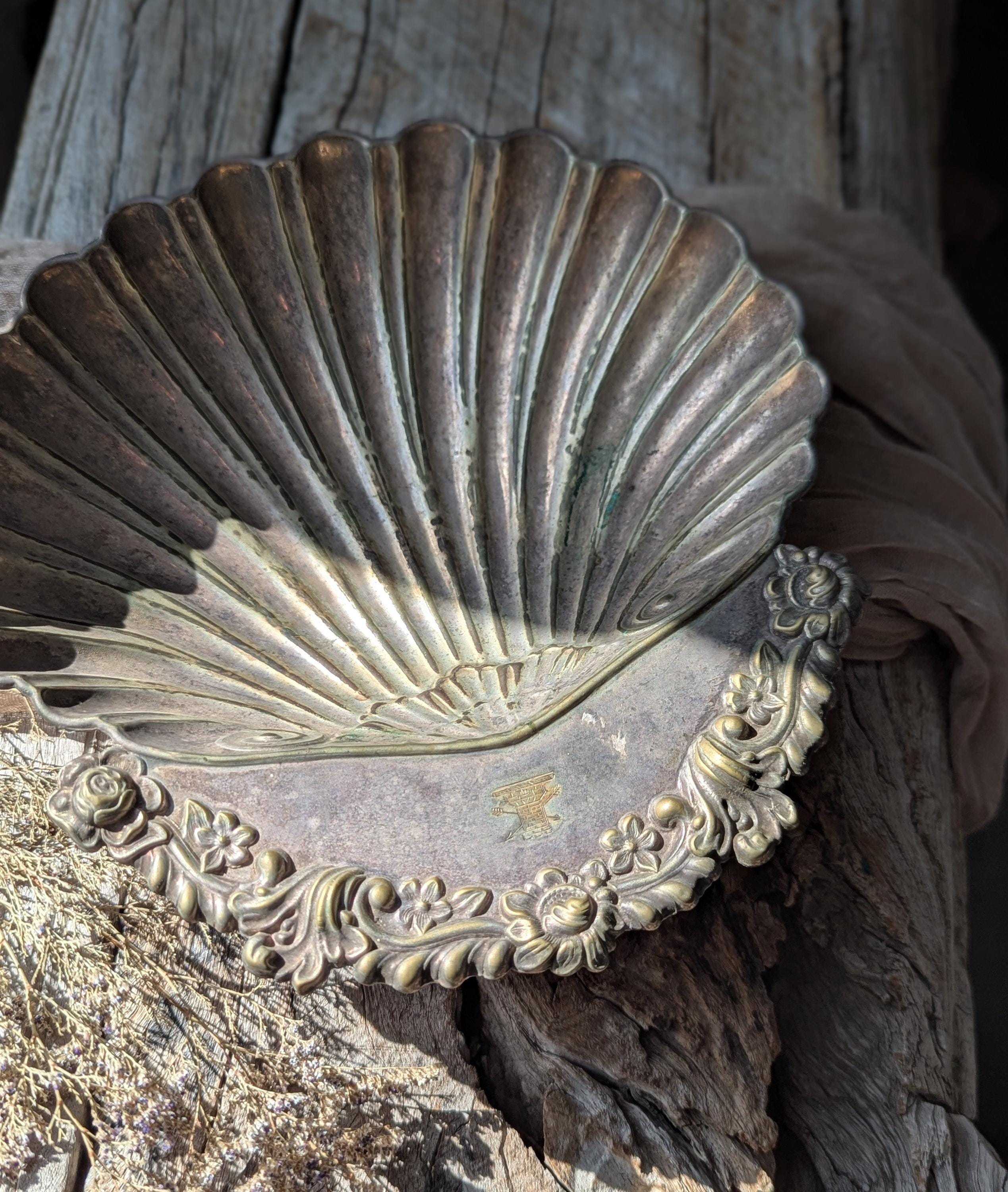 アンティーク イングリッシュ シルバー メッキ シェル ディッシュ