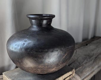 水差し　インド　アンティーク アンティーク インド製金属製水差し | 素朴な装飾容器 - Etsy 日本
