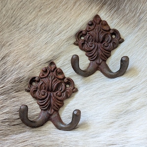 Set of 2 Vintage rusty decorative iron hooks/ wall mounted iron hooks