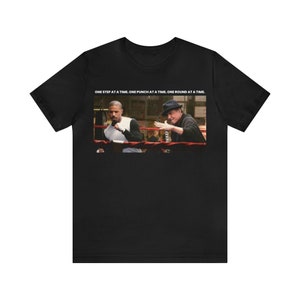 One step One Punch One Round Unisex Short Sleeve Tee