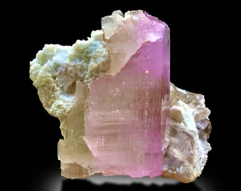 タフィーピンククンツァイト結晶標本：天然エッチングスポジュメン、80