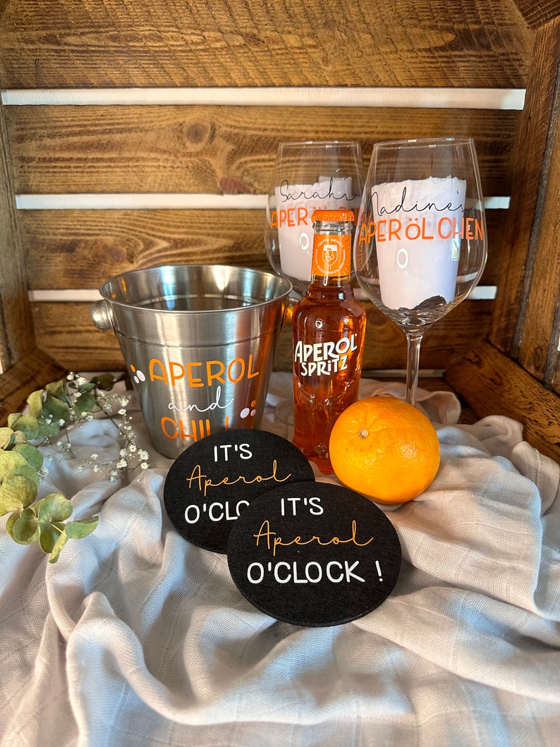 personalisiertes Geschenkset Aperol Aperölchen Holy Aperoli Mädelsabend Freundinnen Geschenk Mitbringsel Bild 1