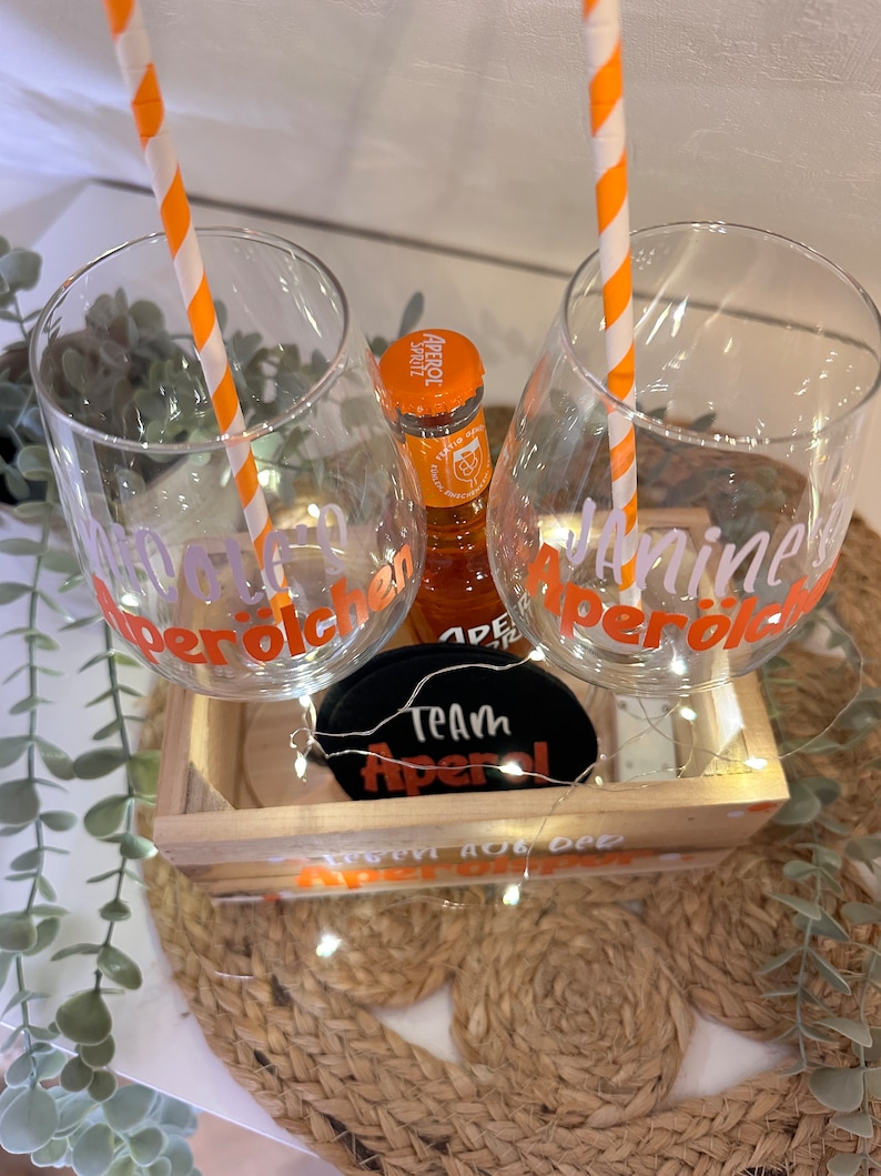 personalisiertes Geschenkset Aperol Aperölchen Holy Aperoli Mädelsabend Freundinnen Geschenk Mitbringsel Bild 5