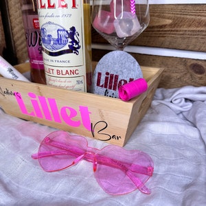 personalisiertes Geschenkset Lillet Bar Wild Berry Lilletlicious Freundinnen Geschenk Geburtstag BFF Mitbringsel Bild 2