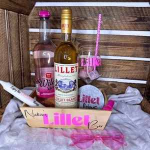 personalisiertes Geschenkset Lillet Bar Wild Berry Lilletlicious Freundinnen Geschenk Geburtstag BFF Mitbringsel Bild 1