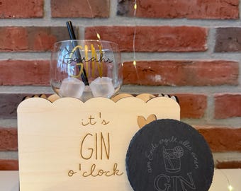 Personalized gin gift set for girlfriends