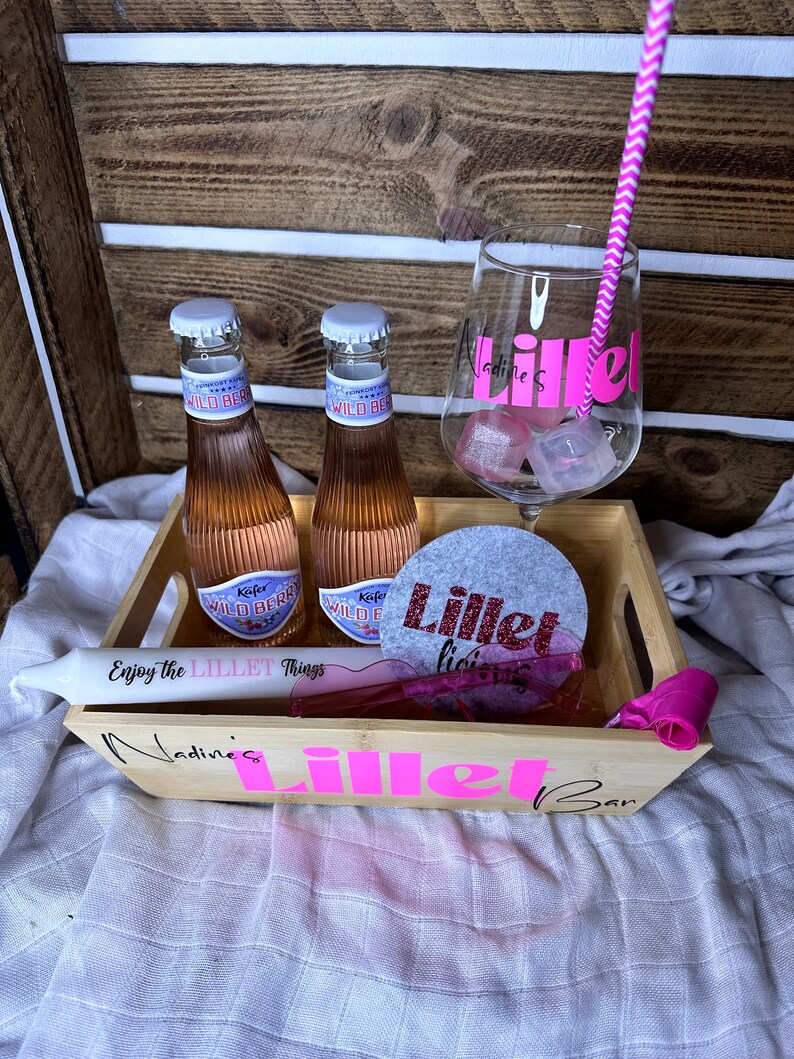 personalisiertes Geschenkset Lillet Bar Wild Berry Lilletlicious Freundinnen Geschenk Geburtstag BFF Mitbringsel Bild 8