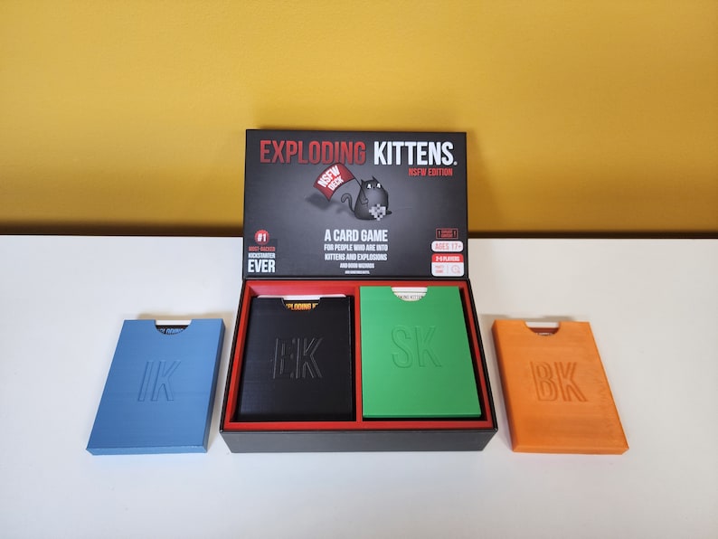 3D Printed Expanding Kittens Card Deck Holder Set with Game Box Insert Red