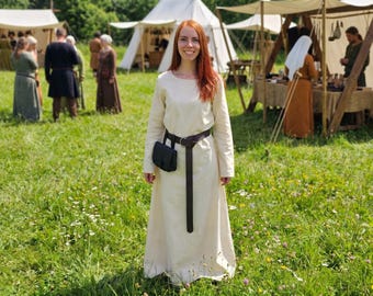 Classic medieval dress or underdress, natural "Amalie"