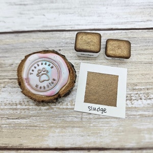 Sludge | Brown Handmade Watercolor Paint | Mica Metallic | Paw Sampler | 1ml Quarter Pan | 2ml Half Pan | Dot Card