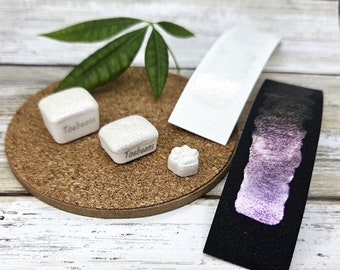 Jellyfish | Handmade Watercolor Paint | Colourshift | Paw Sampler | 1ml Quarter Pan | 2ml Half Pan | Dot Card