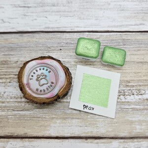 Acuarela hecha a mano color pera/verde/mica metalizada/muestra de pata/cuarto de pastilla de 1 ml/media pastilla de 2 ml/tarjeta de puntos