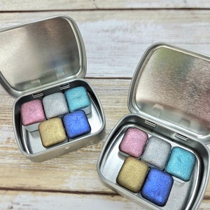 Bruisset | Handgemaakte aquarelverf | Holografisch | Set halve pannen van 2 ml | Halve kwartset van 1 ml | Pootkaart