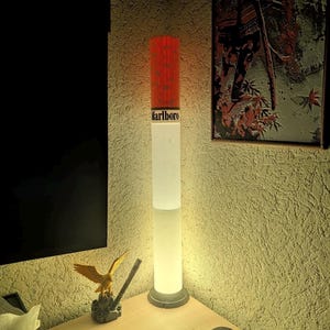 Marlboro Lamp