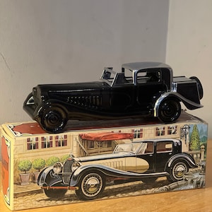 Vintage Avon Bugatti &#39;27 After Shave - Wild Country, Full with Box