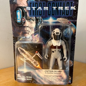 1996 Star Trek First Contact Captain Picard in Starfleet Spacesuit - Playmates Figure