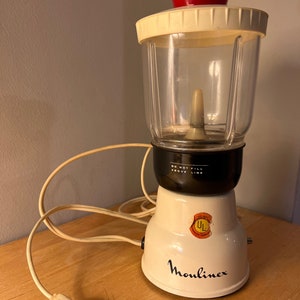 Vintage Moulinex Blender: 1960s French Kitchen Appliance