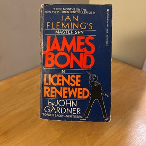 Ian Fleming&#39;s - James Bond - License Renewed by John Gardner - Paperback - Vintage Book - 1982