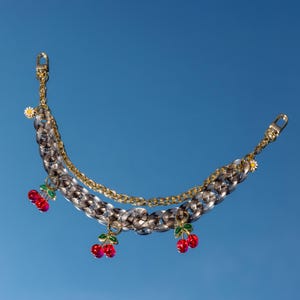 Cadena de cerezas de doble capa para bolso, dijes para bolso, inspirados en los años 90, dijes de frutas, cadena acrílica, accesorios para bolso, regalo para ella, regalos de moda