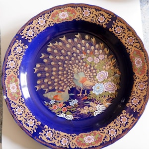 Original Taous plate 1976 in Chinese porcelain